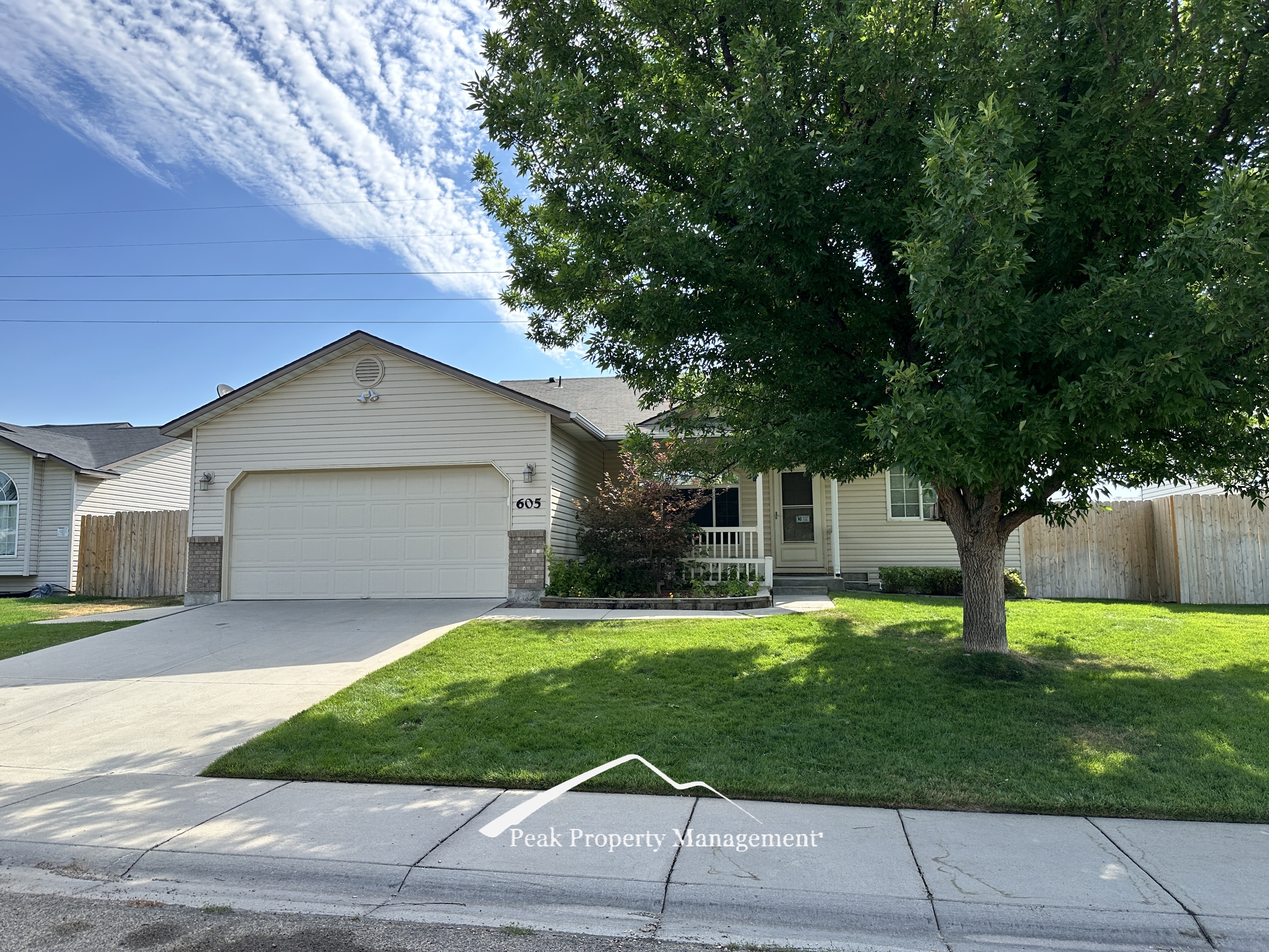 605 West Mulberry Loop