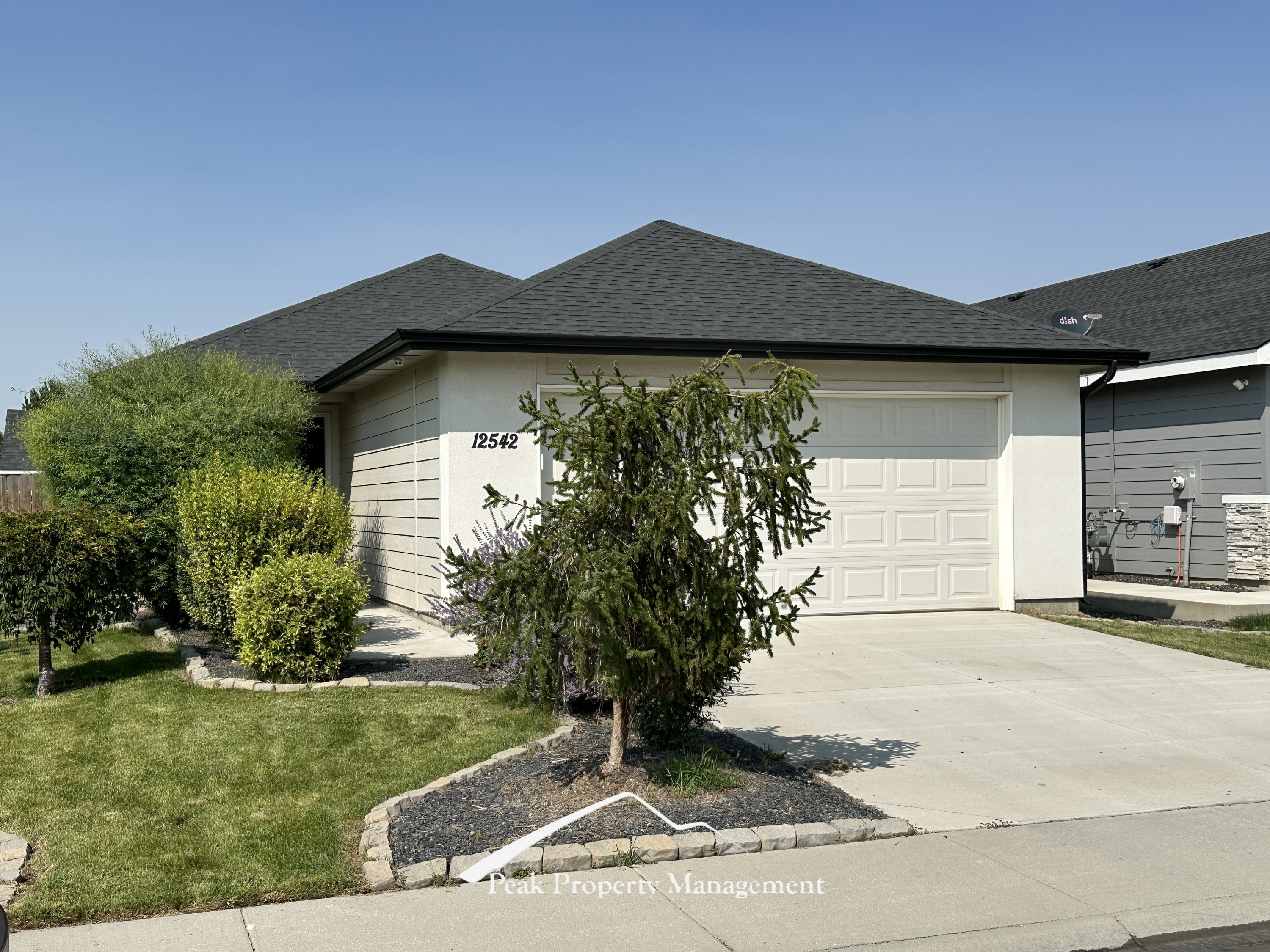 12542 Ochoco Street